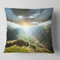 Designart zadivljujući pogled na Zalazak sunca u planinama - pejzažni štampani jastuk za bacanje - 16x16